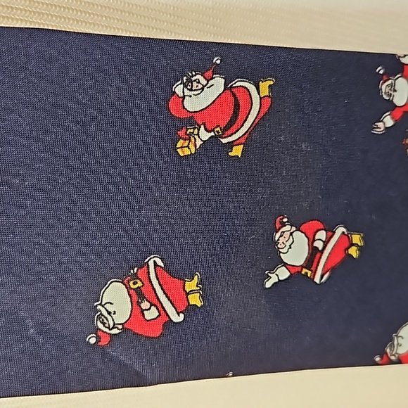 CHRISTMAS TIE SANTA G. RINOLDI 100% POLYESTER HOLIDAY THEME TIES - Picture 3 of 5